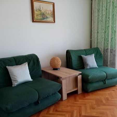 Apartman Violeta Lovran Exteriör bild