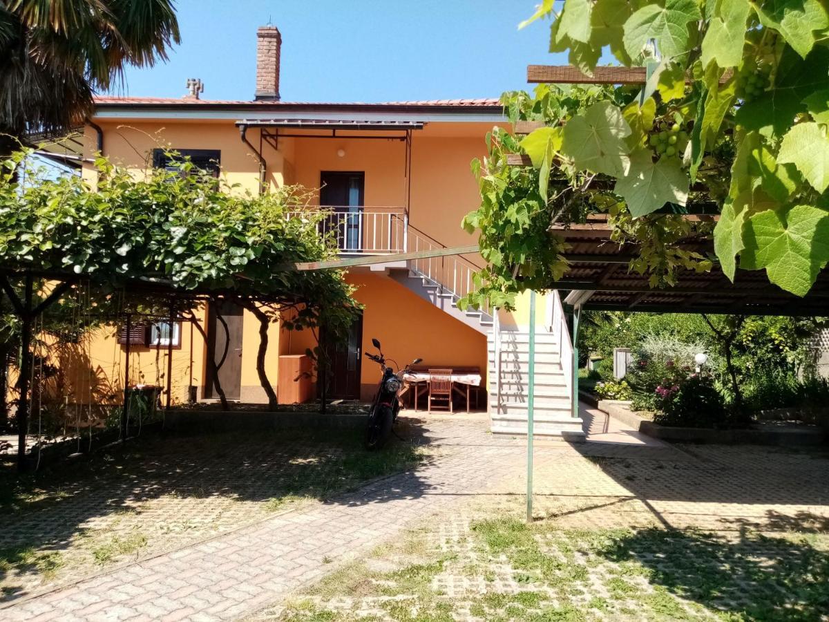 Apartman Violeta Lovran Exteriör bild